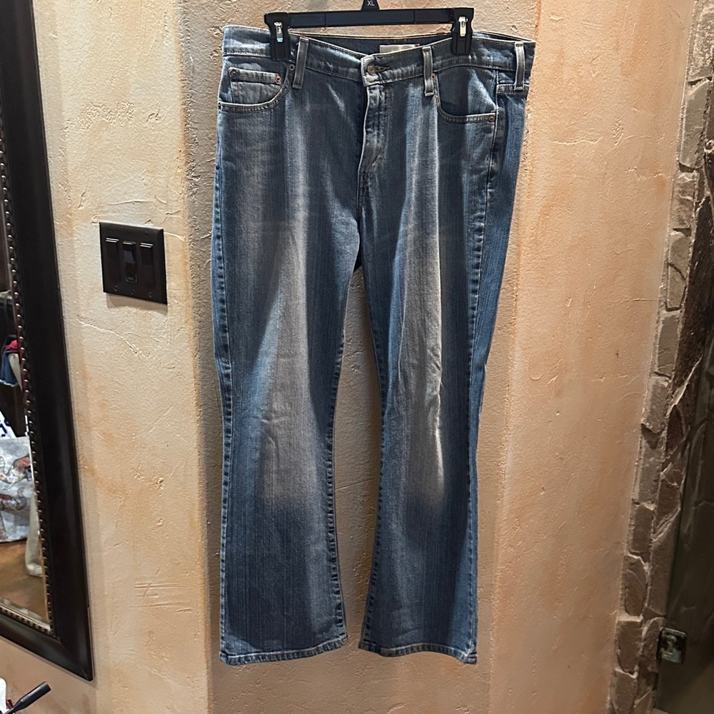Levi's Blue Boot Cut Women Jeans